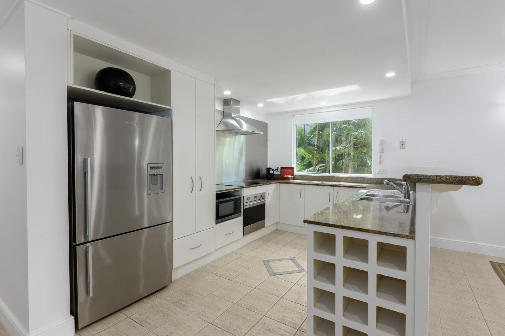 Mandalay Luxury Beachfront Apartments Port Douglas Zewnętrze zdjęcie